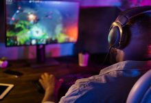 How Gamers Earn Money While Playing Online Games